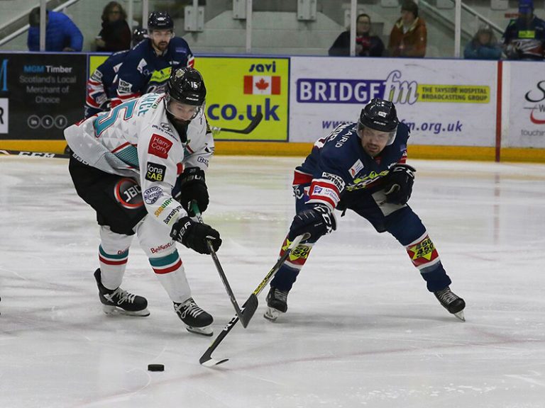 Belfast Giants Beat Dundee Stars In Great Fightback
