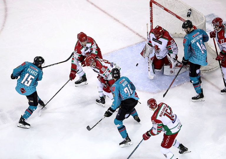 Belfast Giants Edge Out Cardiff Devils