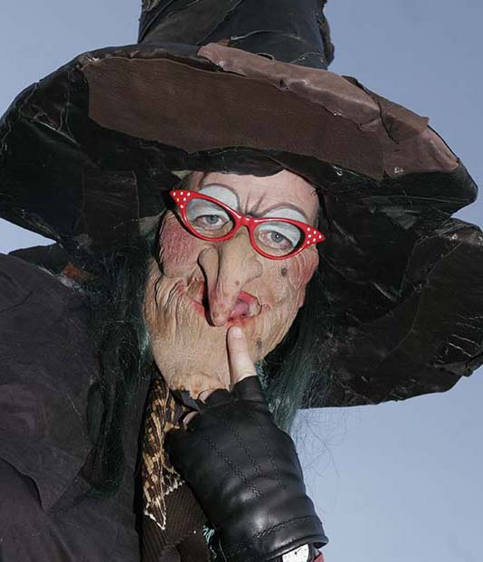 Hallowtides Flashback 2: A Warty Witch In Newcastle