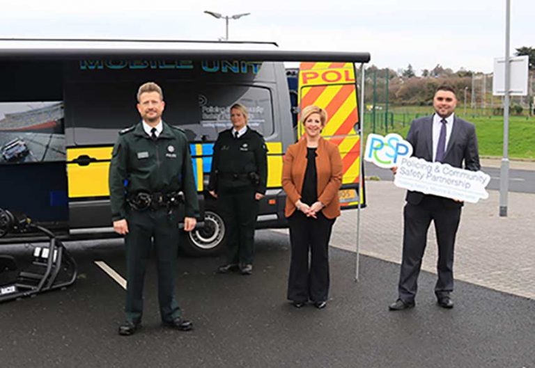 New Police Mobile Engagement Unit Has Gaming Chair New Police Mobile Engagement Unit Has Gaming Chair