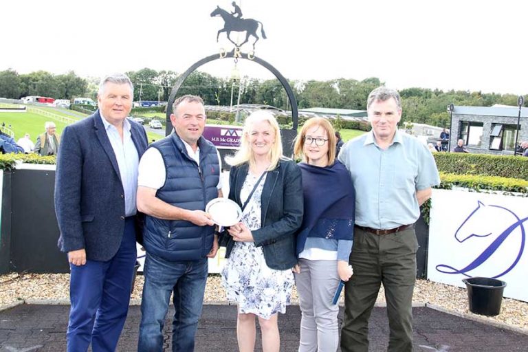 Trishknowsbest Wins Downpatrick McGrady Hurdle