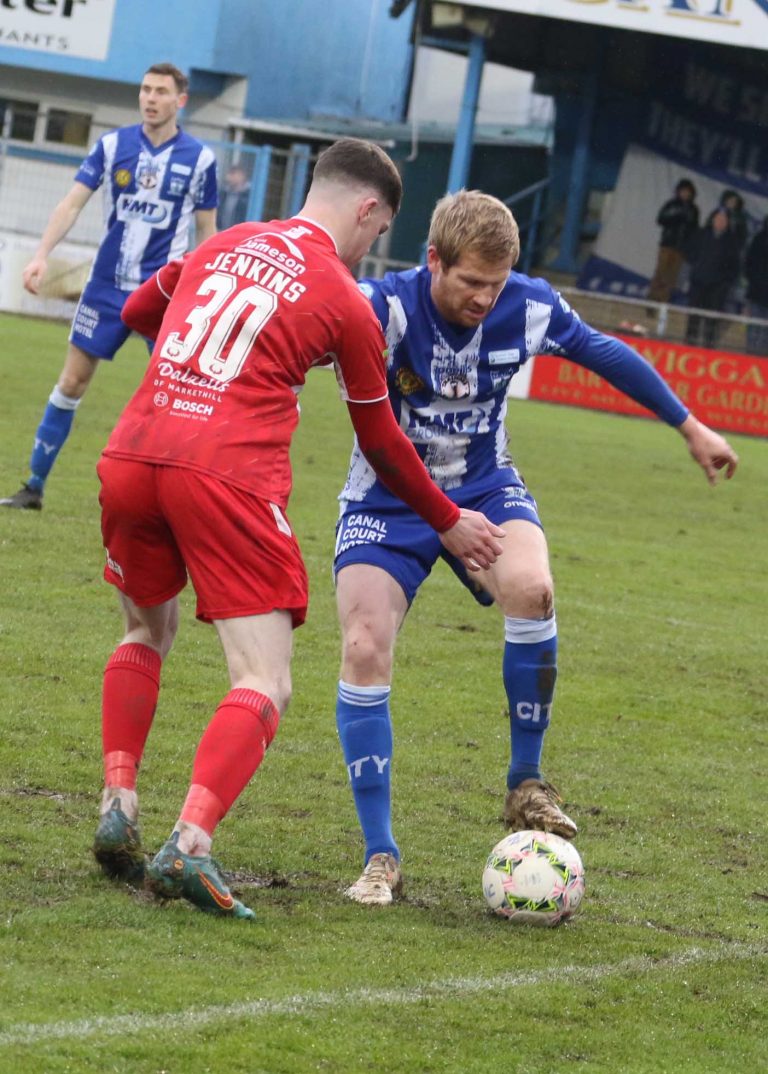 Newry City Trumped By Portadown