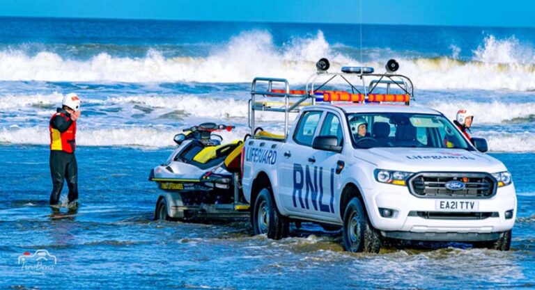 Stay Safe On Local Beaches Says RNLI