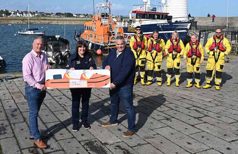 Prisoners Donate £4500 To Donaghadee RNLI
