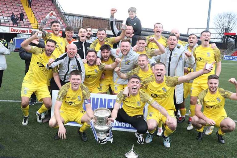 Shannon Congratulates Comber Rec On Christmas Win