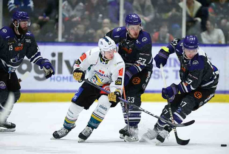 Belfast Giants Blitz Glasgow Clan For Eight
