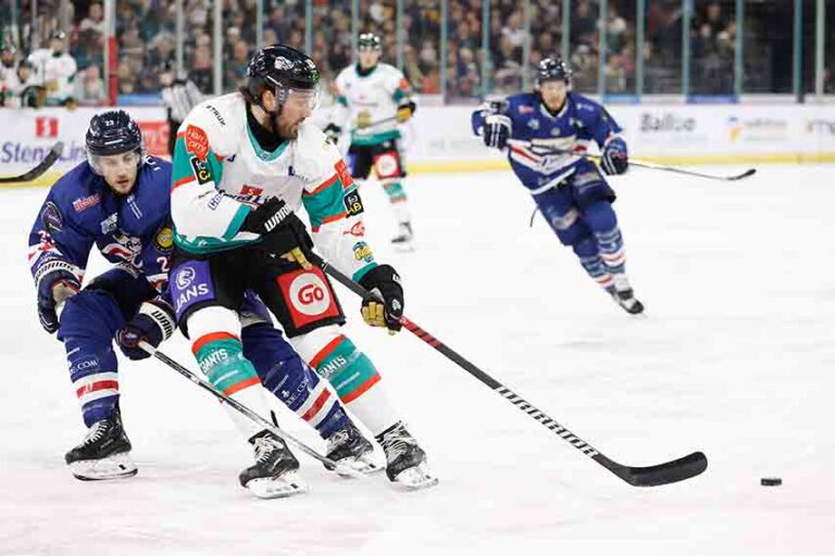 Belfast Giants Beat Dundee Stars In Overtime