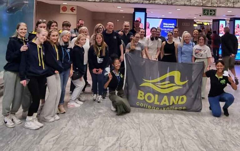 SERC Students Jet Off To South Africa SERC Students Jet Off To South Africa