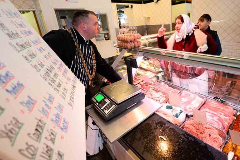 ‘Give Gaelige A Go’ Launched in Dublin Stores