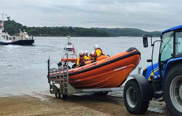Yacht Crew Rescued By Portaferry RNLI At Strangford Bar Yacht Crew Rescued By Portaferry RNLI At Strangford Bar
