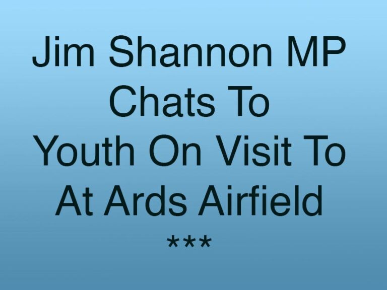 Shannon Gives A Thumbs Up For Ards Airfield