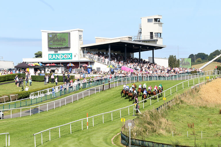 Easter Sunday Ulster National At Downpatrick