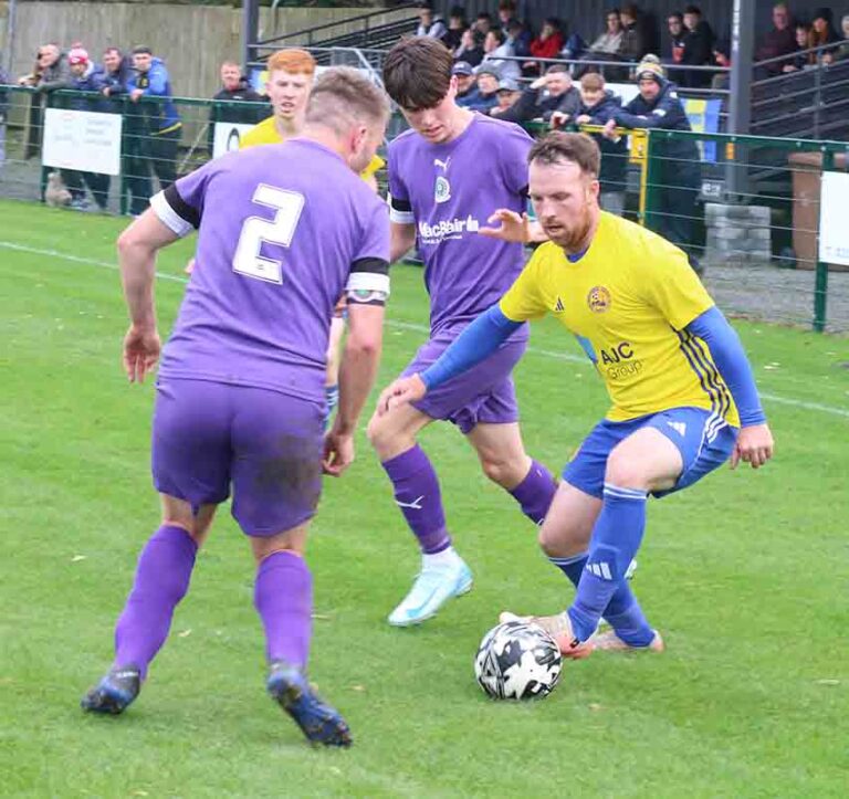 Double Hat-Tricks For Drumness Mills Sink Bloomfield
