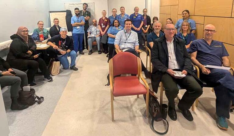 Southern Trust Receives Award For Joint Replacement
