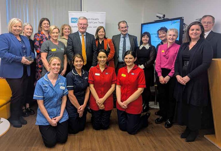 Nesbitt Visits Southern Trust District Nursing Service