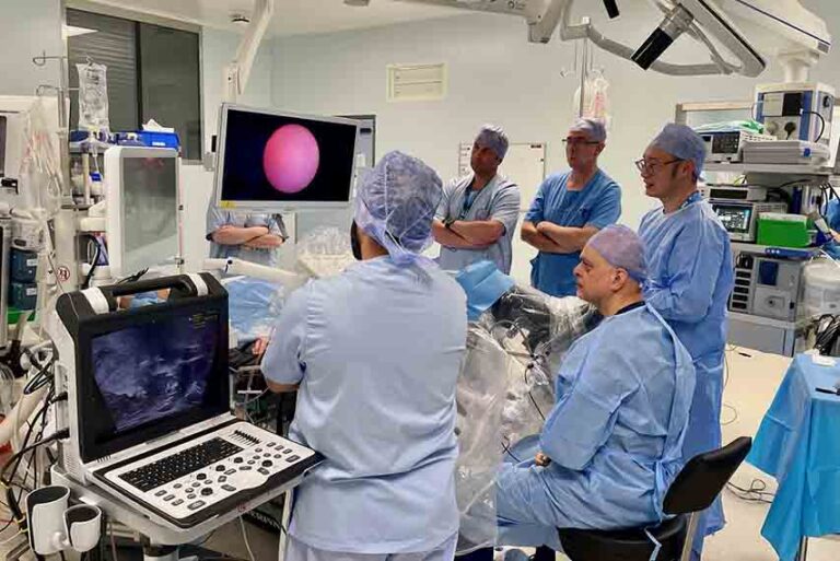 South Eastern Trust Introduces Robotic Prostrate Surgery South Eastern Trust Introduces Robotic Prostrate Surgery