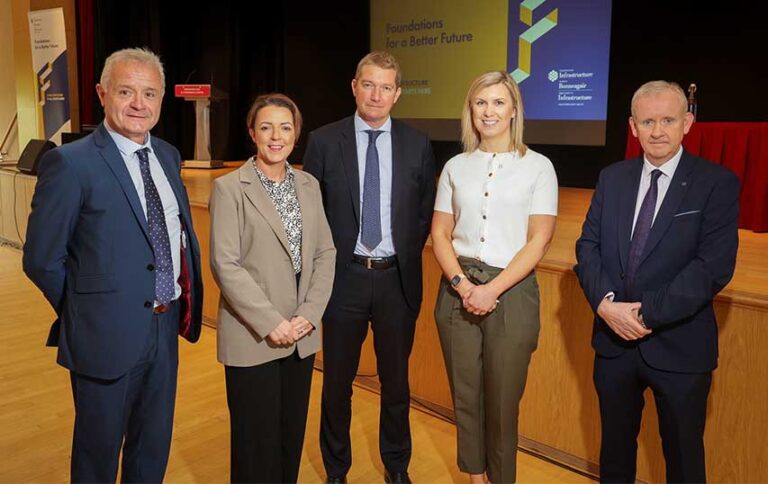 Kimmins Heads A Discussion On Flood Risk