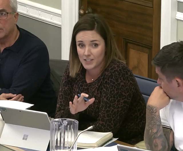 Mason Says Housing Minister Must Act Now