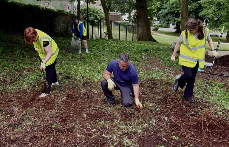 Campbell Joins Youth Initiatives In The Grove