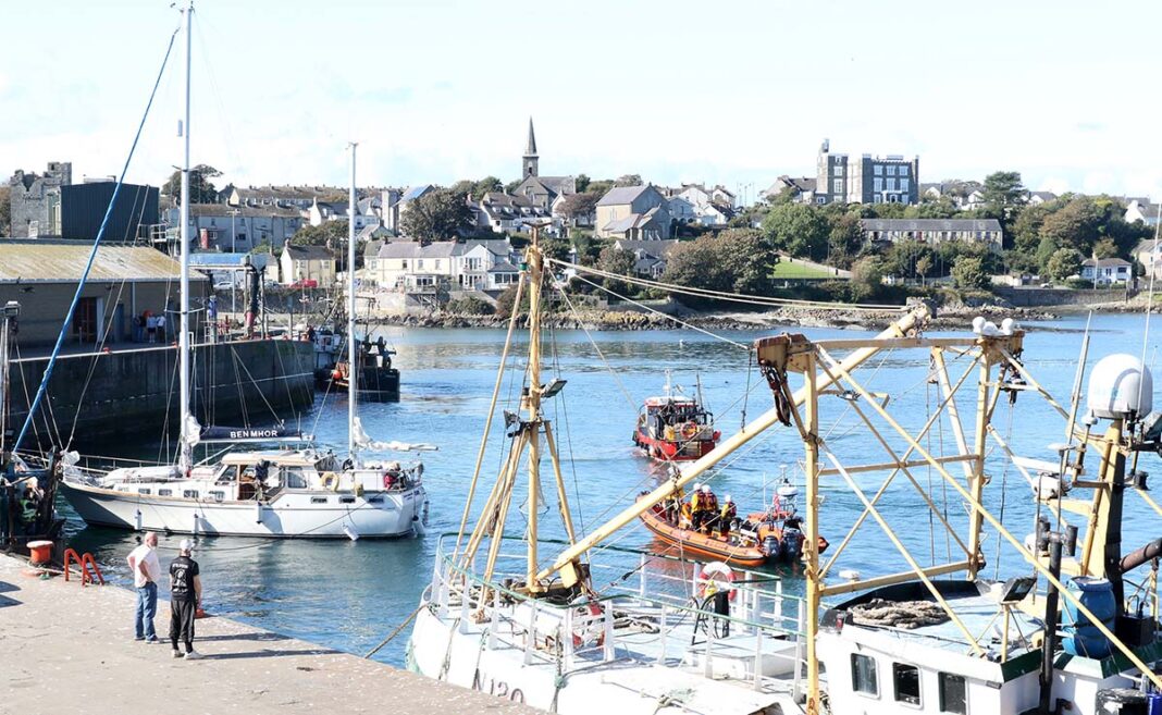 Portaferry RNLI Help Help Yachter At Ardglass