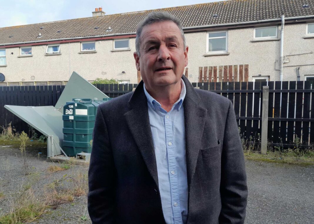 Sinn Féin Call For Road Repairs In Newcastle