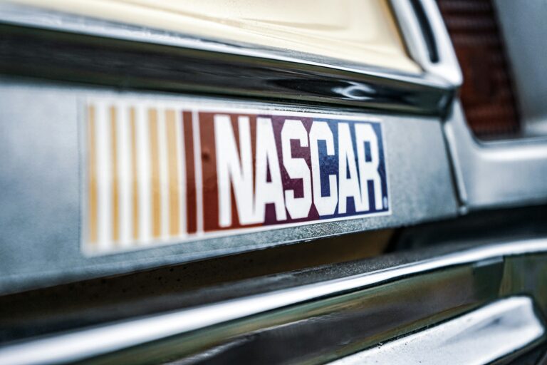 Beginner’s Guide to NASCAR Odds: How to Read Them and Make Your Picks