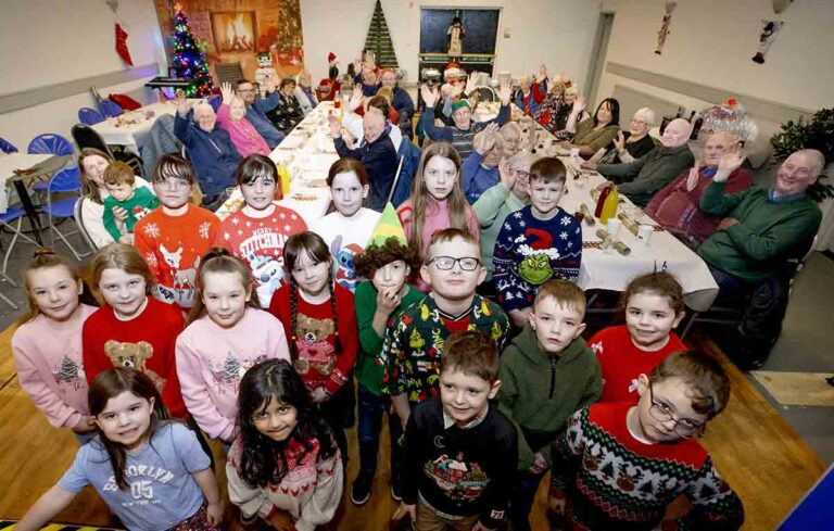 Ballykinlar Seniors Enjoy Event With Schoolkids