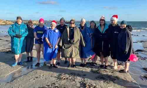 Downpatrick Nurses Do Swims For NI Hospice