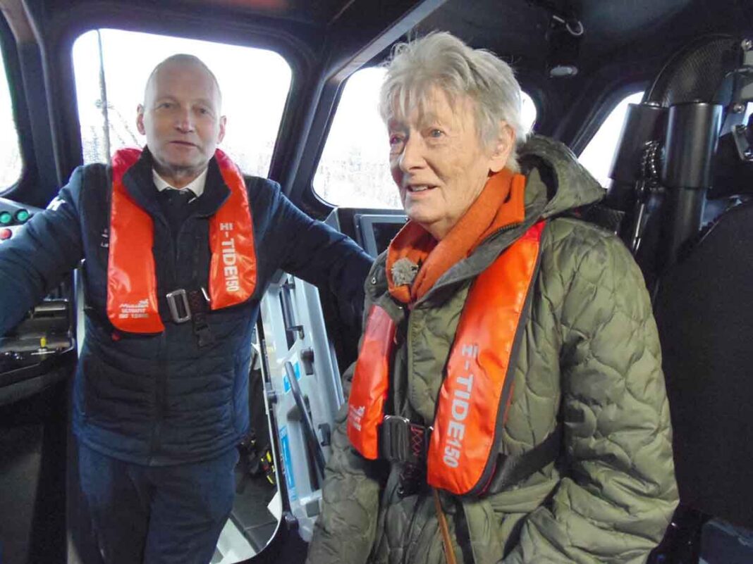 RNLI Donor Visits Newcastle And Kilkeel Ports