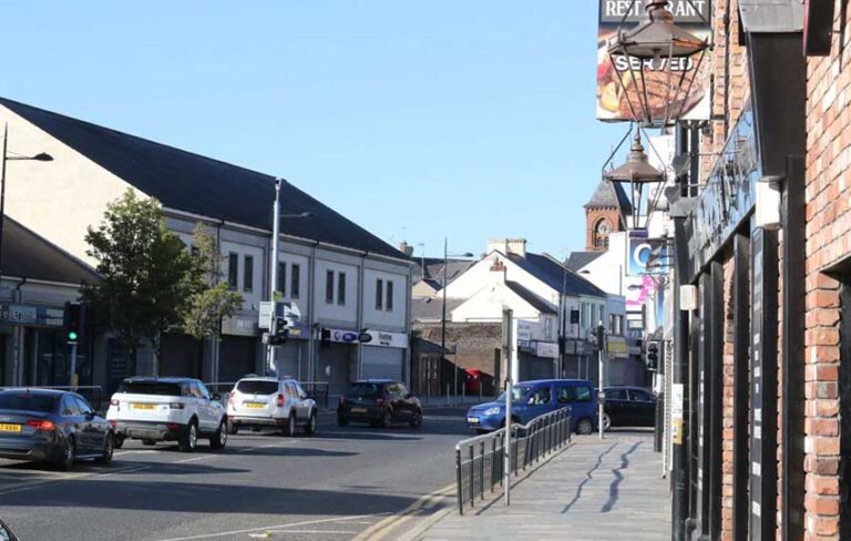 Shopkeepers Beware Of Shop Thieves