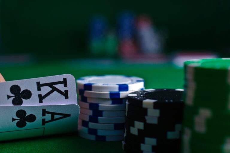 Top Casino Etiquette Rules Every Beginner Needs