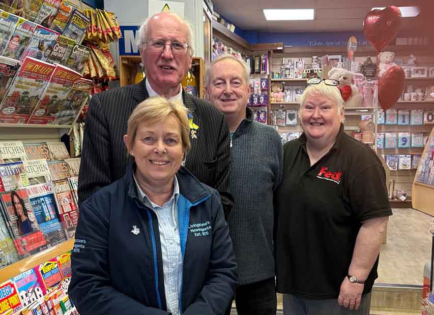 Shannon Meets FIR President In Comber