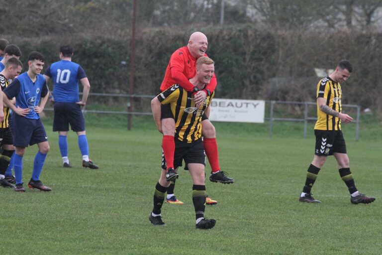 Comber Rec Make It On Last Throw Of The Dice