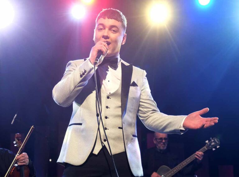 McPolin Is Glór Tíre Country Music Champion