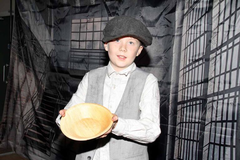 Drumaness Children Shine In Oliver Production