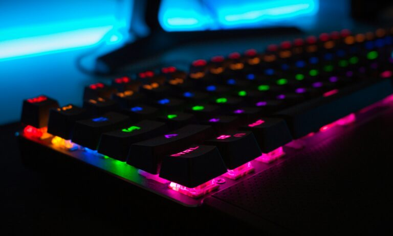 The Modern Gamer’s Choice: Finding Balance Between Solo and Shared Play 