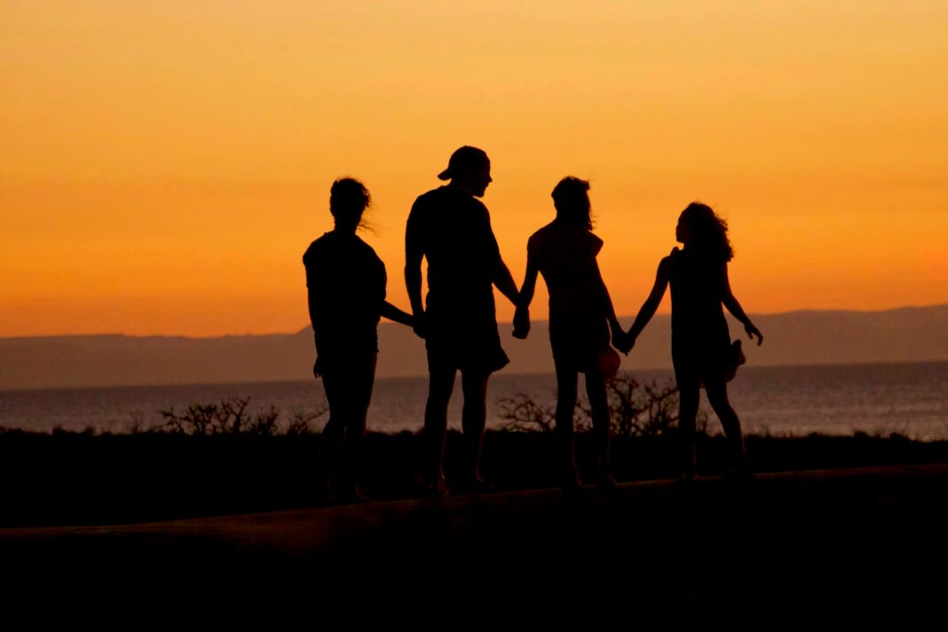How to make your next family holiday more outdoorsy