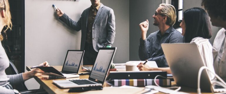 Transition from CPA to RevShare: How to Build Long-Term Player Retention Strategies in iGaming