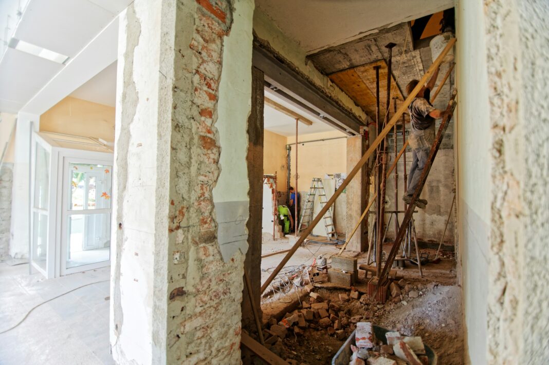 Why the 8-Yard Skip has Become the “Goldilocks” Choice for County Down Home Renovations