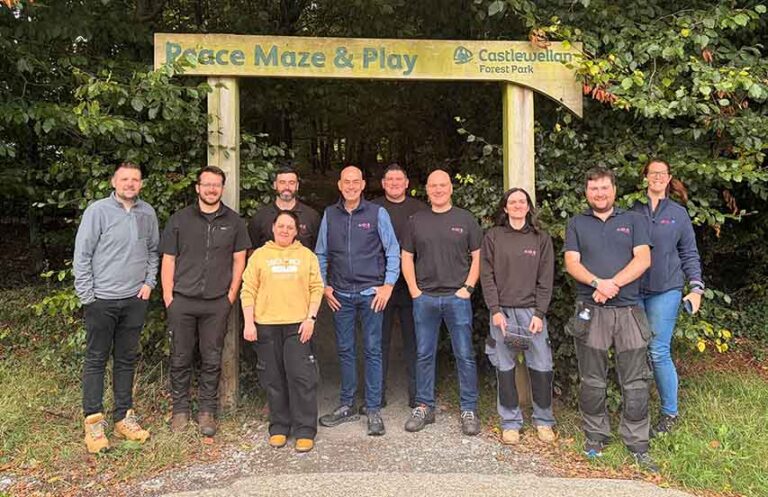 Avove Ireland Tidies Peace Maze For 25th Anniversary
