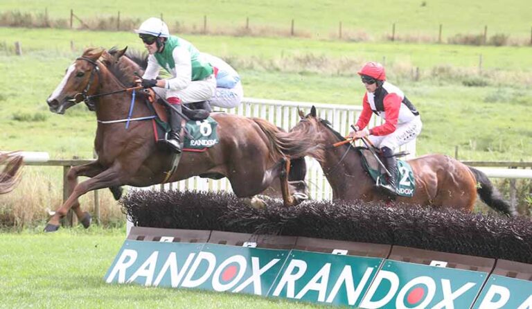 Last Meeting At Downpatrick Races This Season
